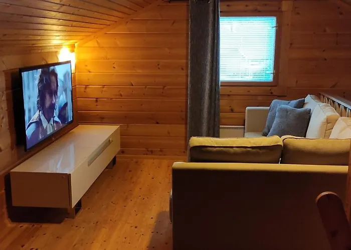 Himos Tomba, Areenan Alue דירה *